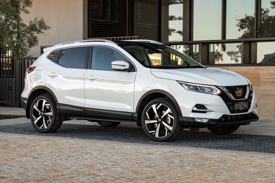  Nissan Qashqai N-Tec 2017 года  (AU) (фото 20 из 37)